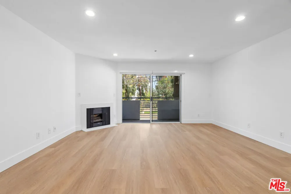 16100 W Sunset Boulevard #201 Pacific Palisades, CA 90272