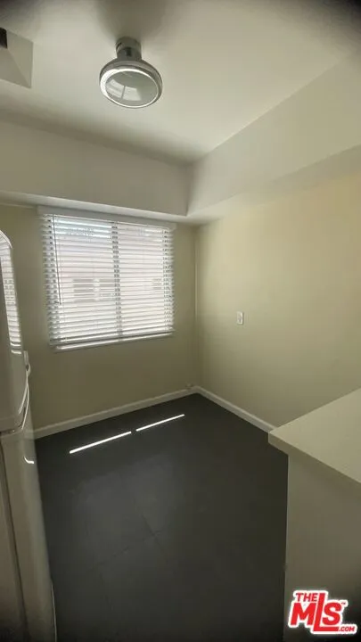 1044 2nd Street #B Santa Monica, CA 90403