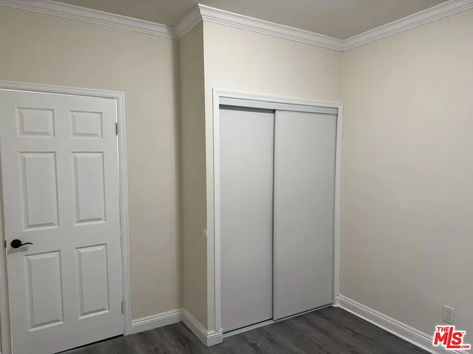 1026 E 42nd Street Los Angeles, CA 90011