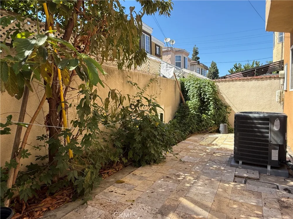 16615 Graystone Cerritos, CA 90703