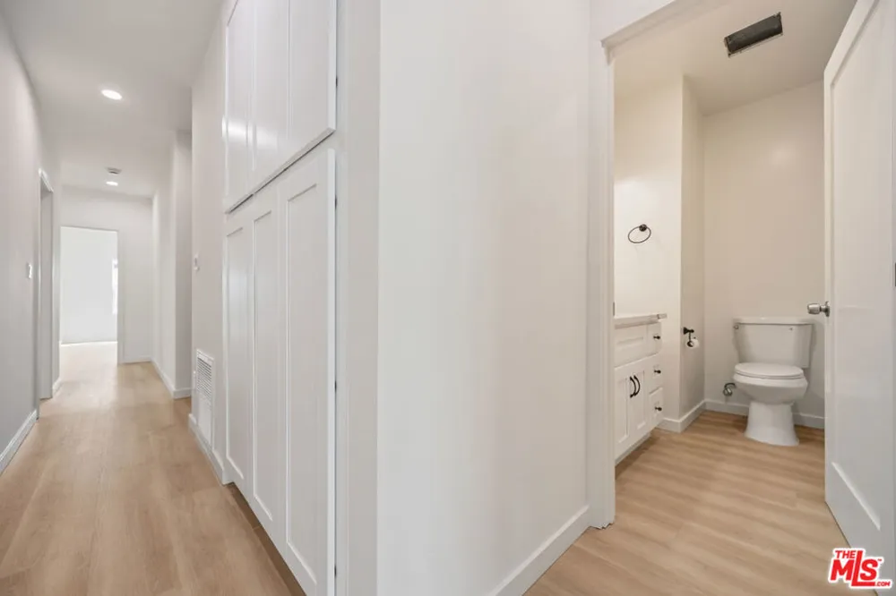 3015 Stocker Place Los Angeles, CA 90008