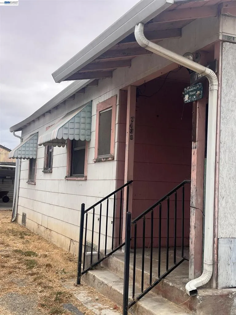 7438 Wells Ave Newark, CA 94560