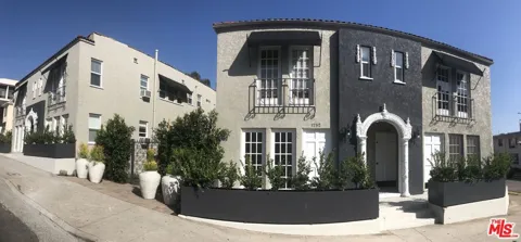 1754 La Brea Avenue
