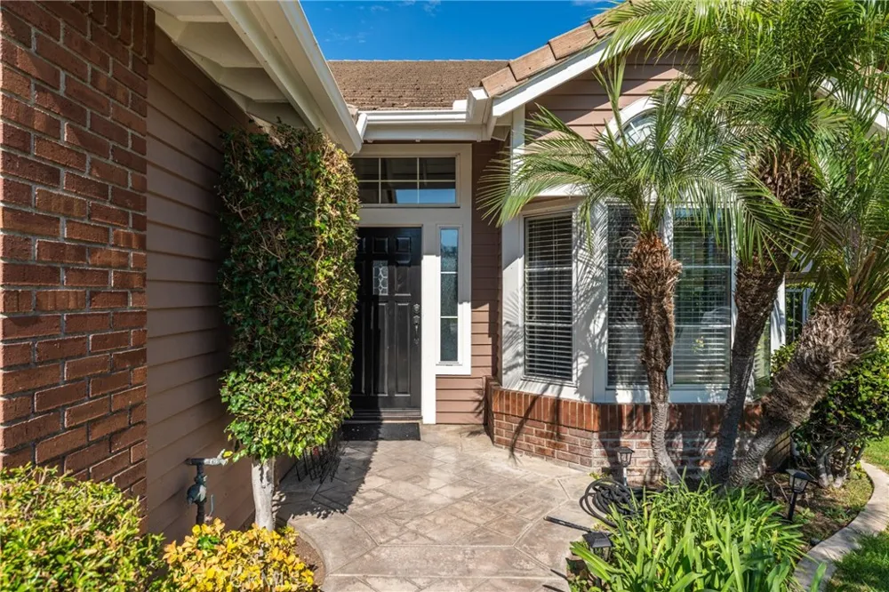 6430 Regents Court Yorba Linda, CA 92886