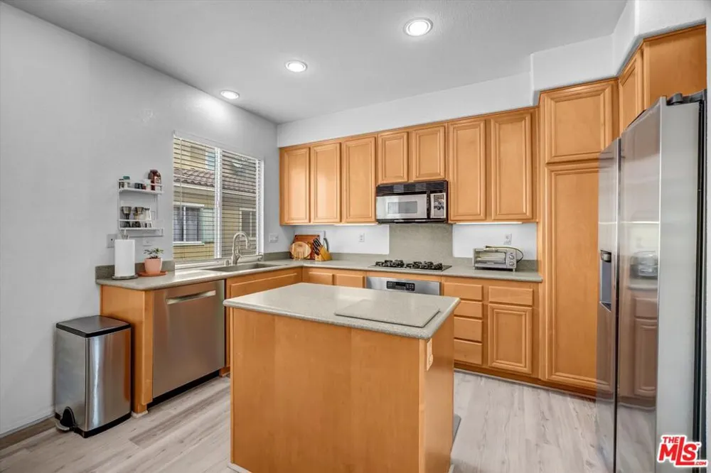 1849 W 213th Street Torrance, CA 90501