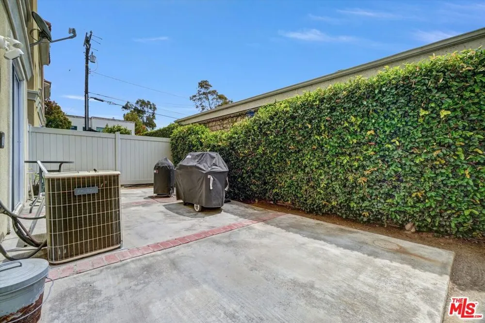 1849 W 213th Street Torrance, CA 90501