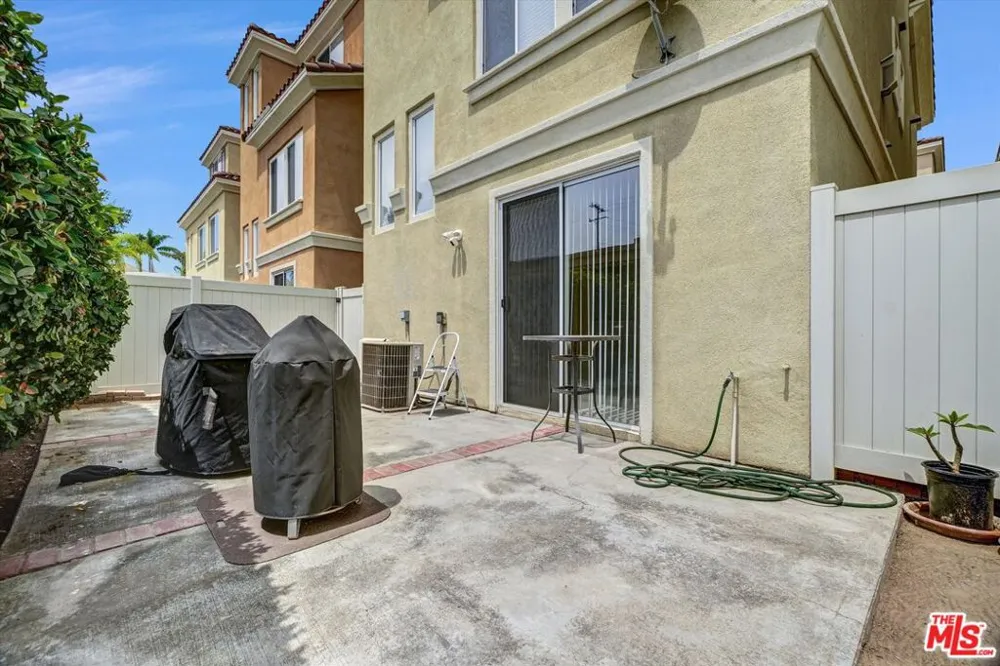 1849 W 213th Street Torrance, CA 90501