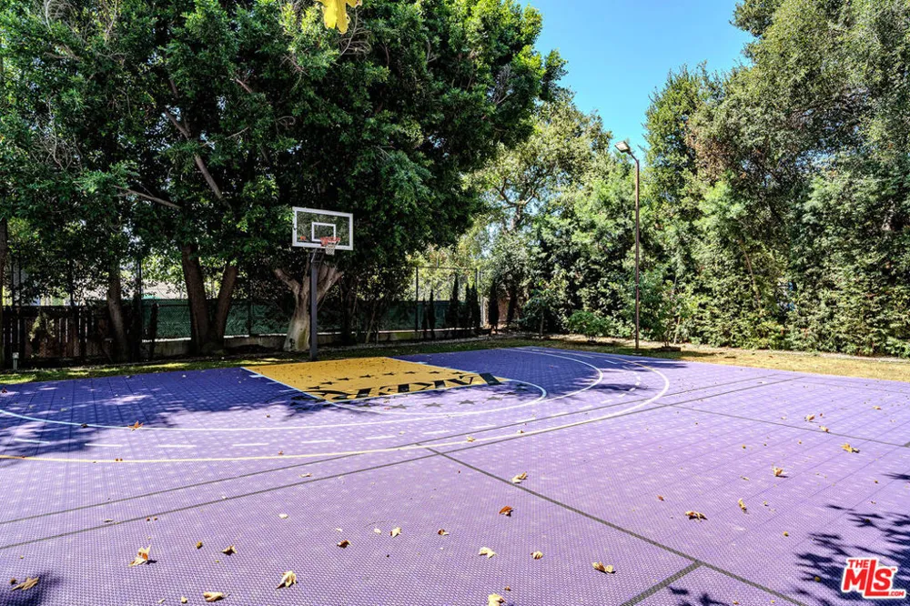 2996 San Pasqual Street Pasadena, CA 91107