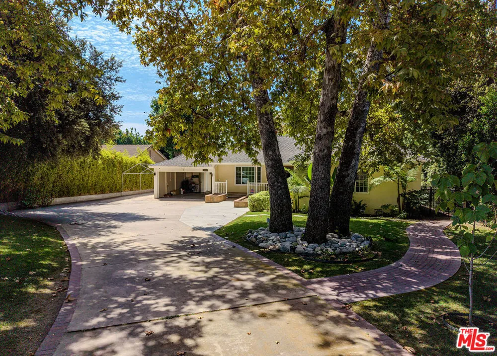 2996 San Pasqual Street Pasadena, CA 91107