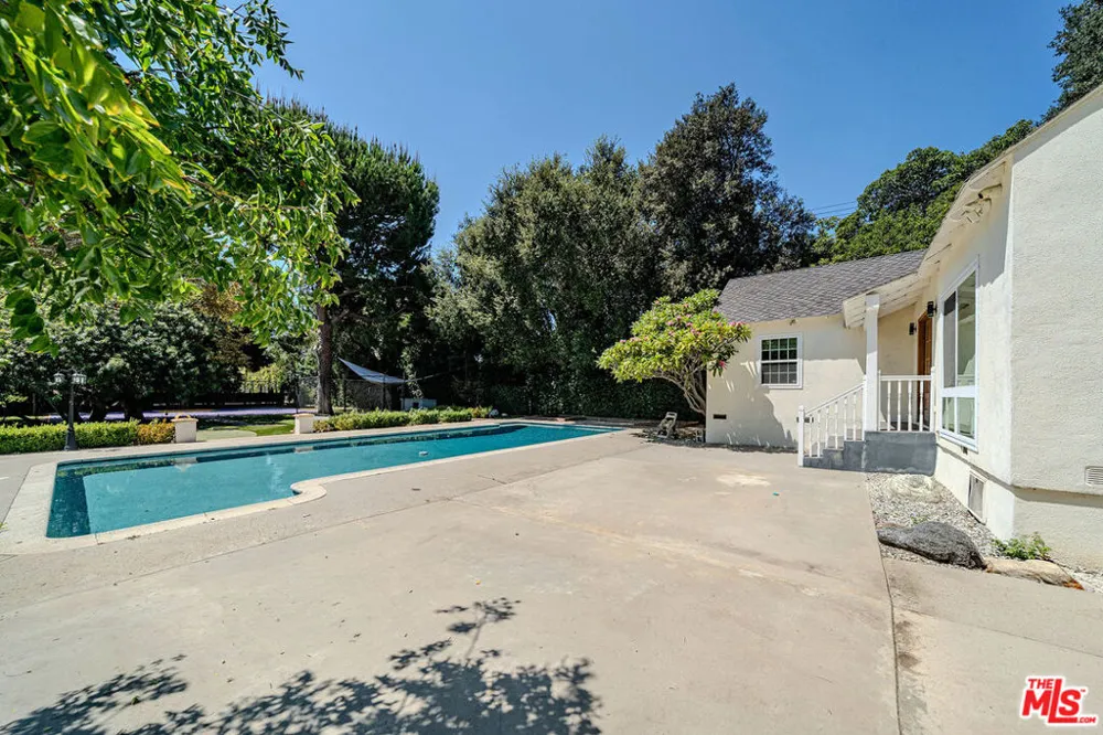 2996 San Pasqual Street Pasadena, CA 91107
