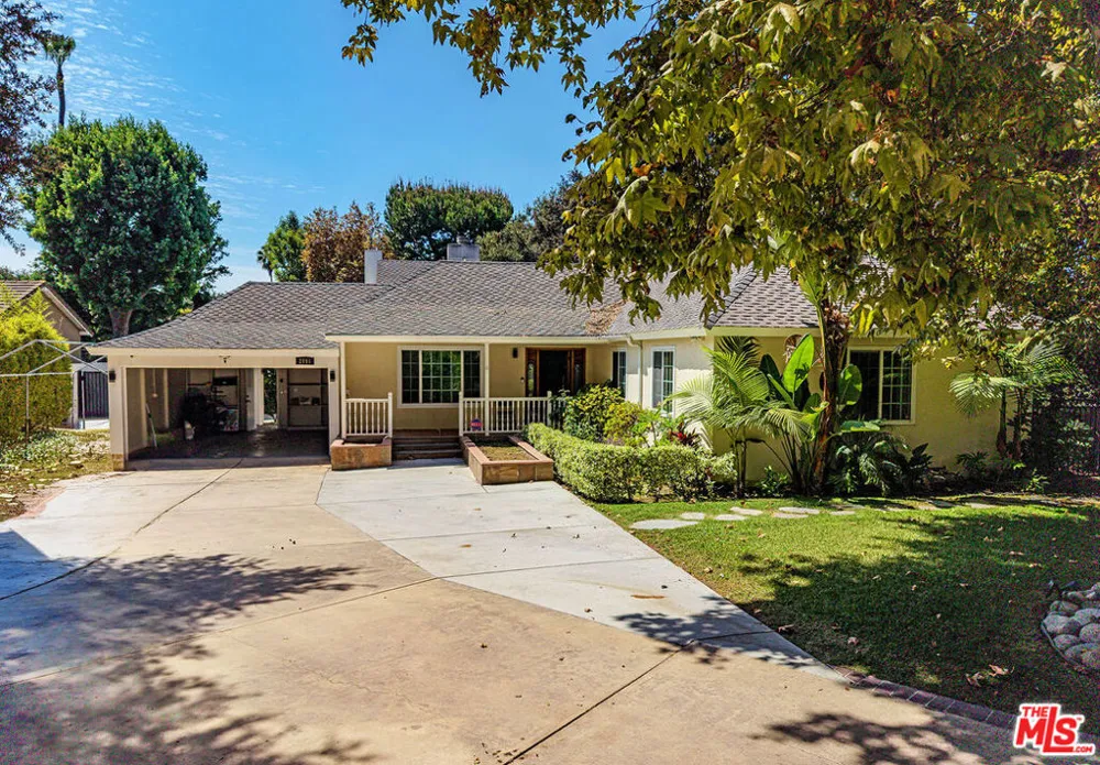 2996 San Pasqual Street Pasadena, CA 91107