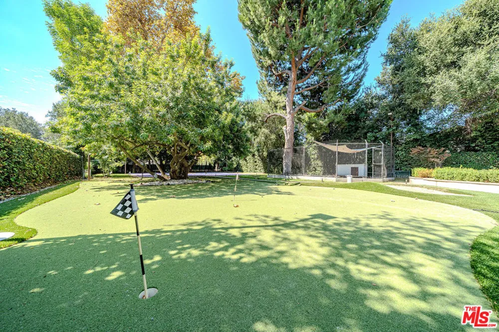 2996 San Pasqual Street Pasadena, CA 91107
