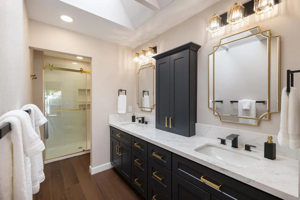 2238 Hilton Head Escondido, CA 92026