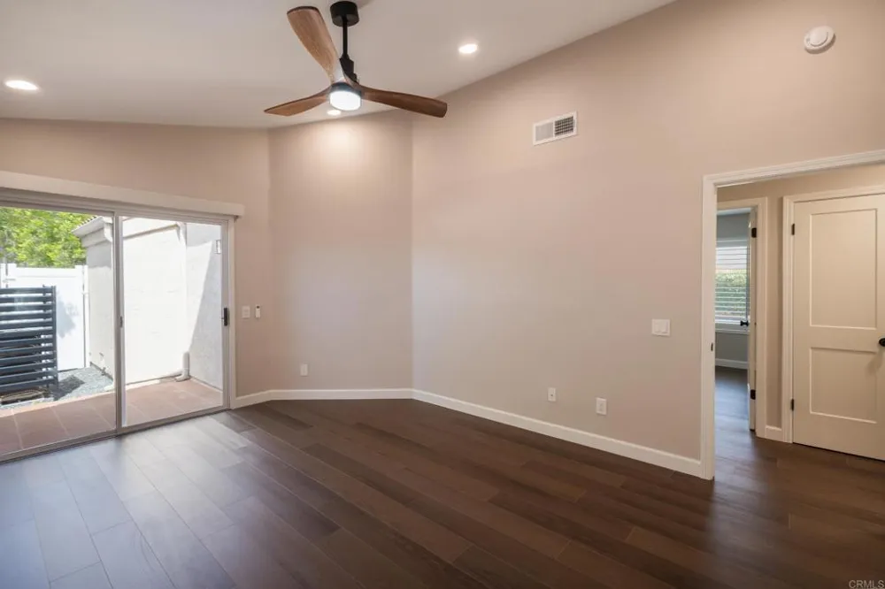 2238 Hilton Head Escondido, CA 92026
