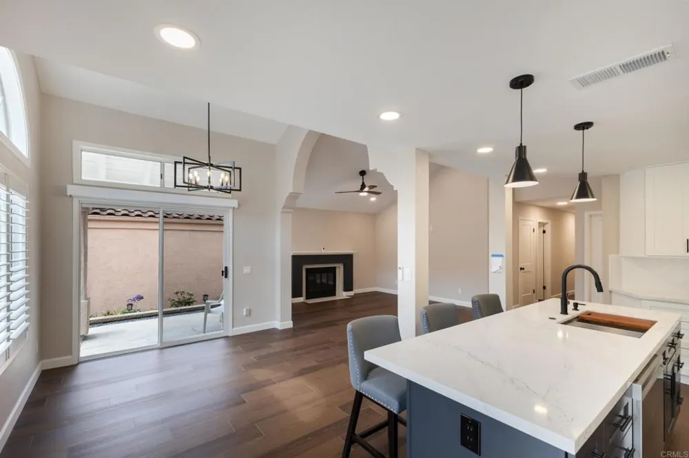 2238 Hilton Head Escondido, CA 92026