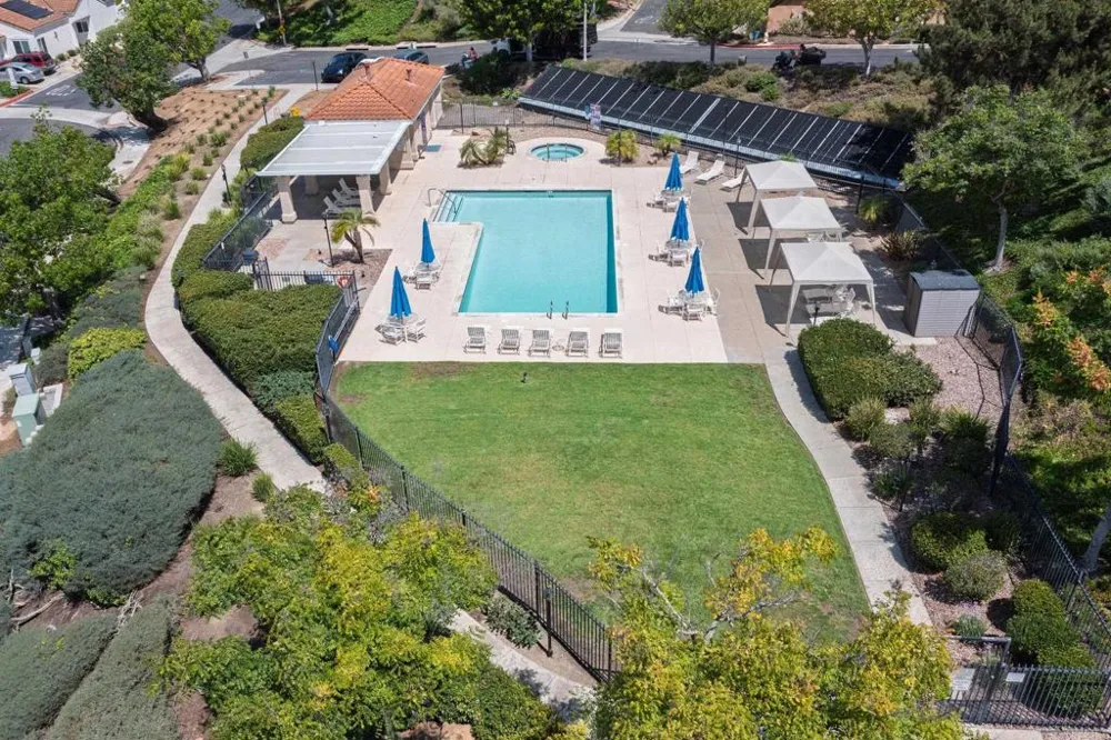 2238 Hilton Head Escondido, CA 92026