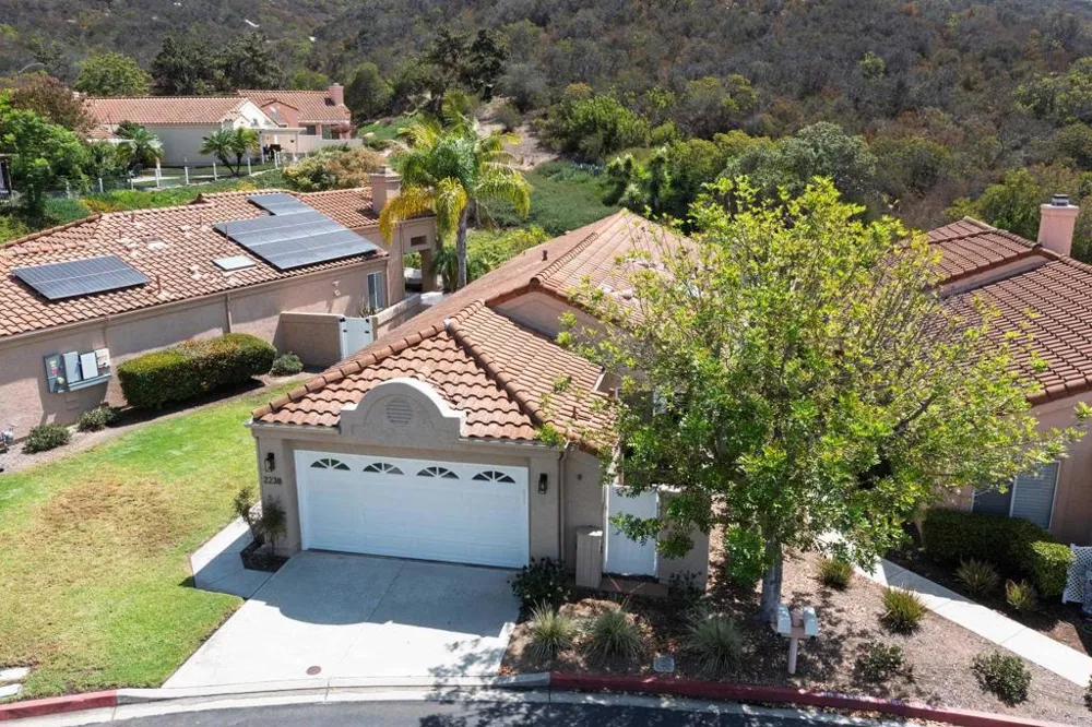 2238 Hilton Head Escondido, CA 92026
