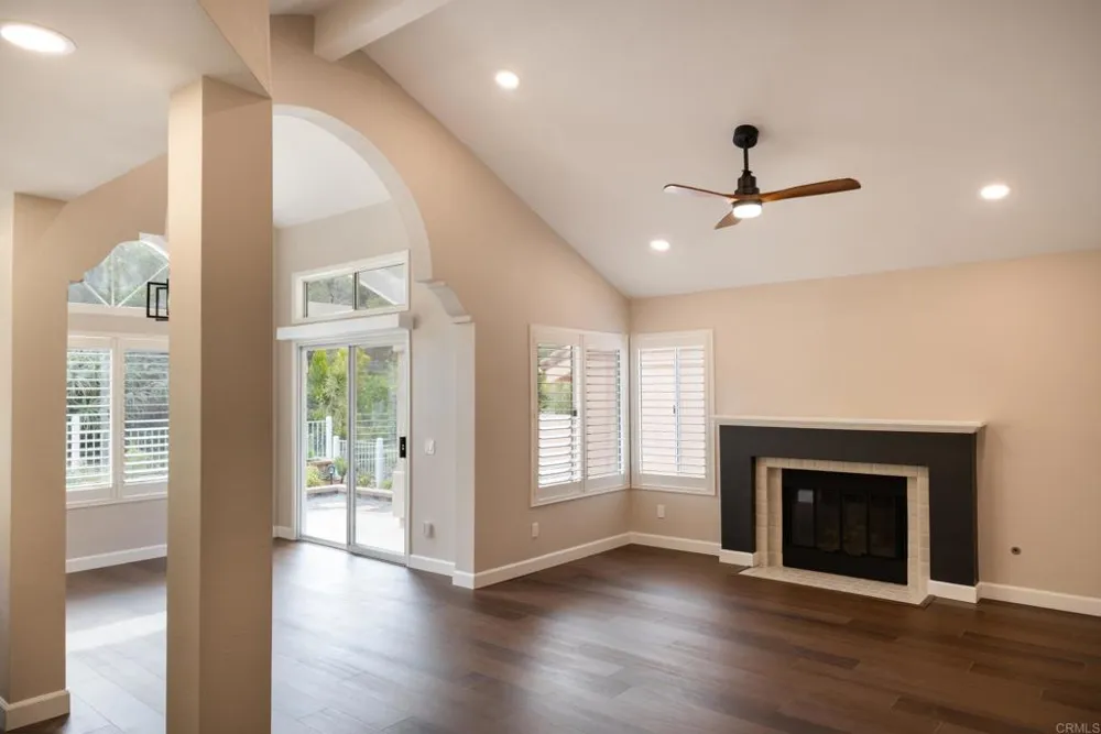 2238 Hilton Head Escondido, CA 92026