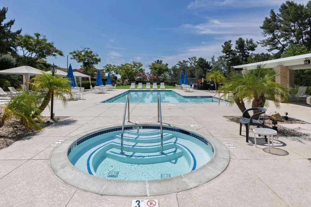 2238 Hilton Head Escondido, CA 92026