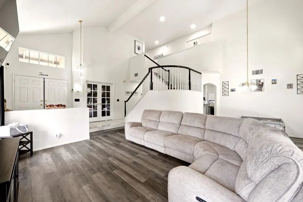 43115 Corte Fresca Temecula, CA 92592