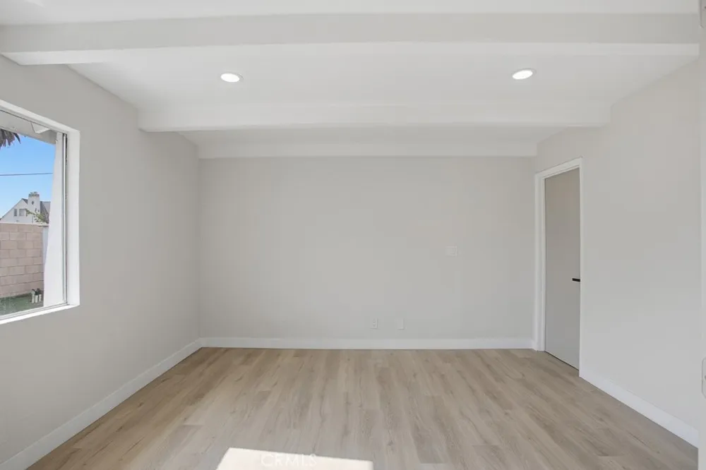 41674 Mayberry Avenue Hemet, CA 92544