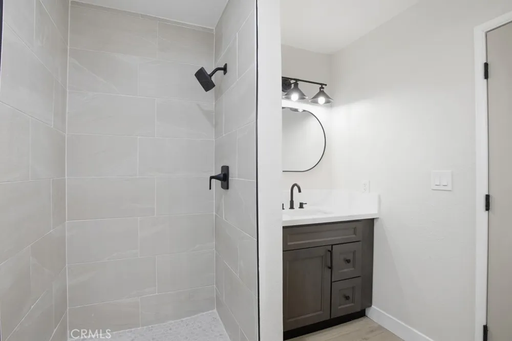 41674 Mayberry Avenue Hemet, CA 92544