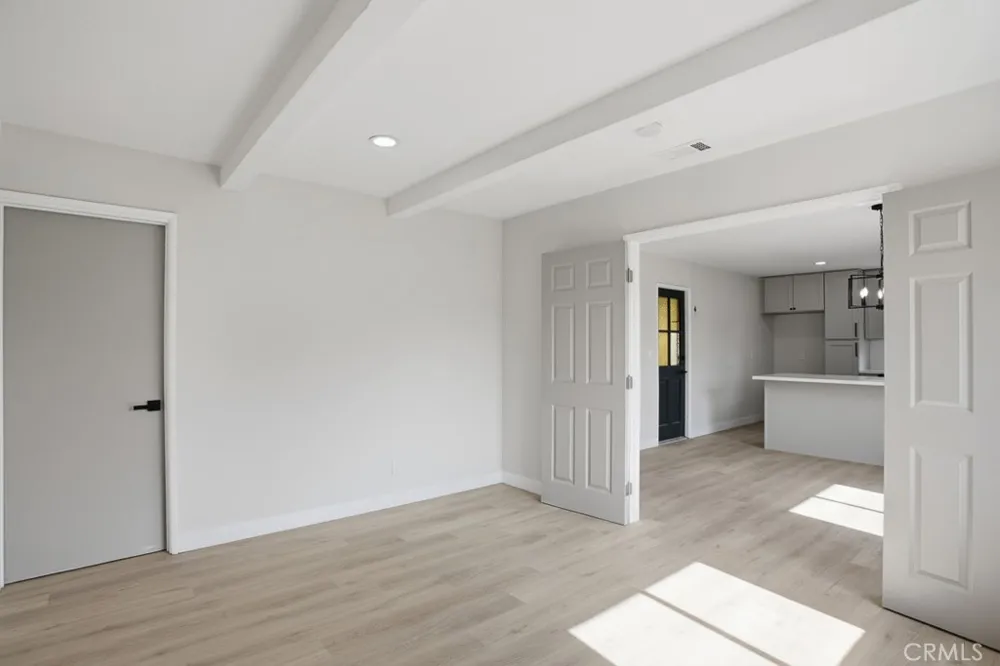 41674 Mayberry Avenue Hemet, CA 92544