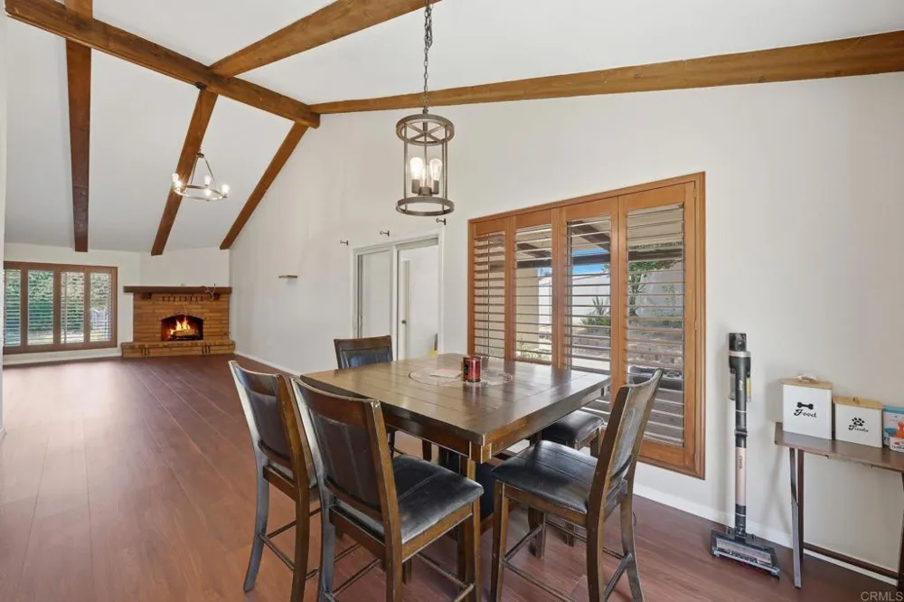 711 De Luz Road Fallbrook, CA 92028