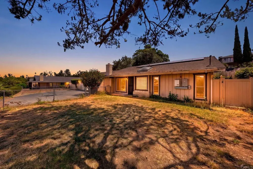 711 De Luz Road Fallbrook, CA 92028