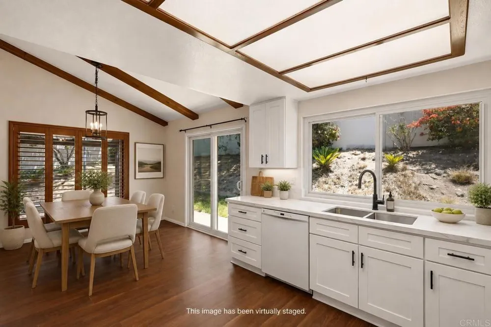 711 De Luz Road Fallbrook, CA 92028