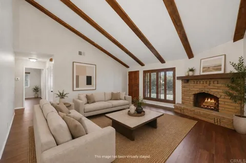 711 De Luz Road
