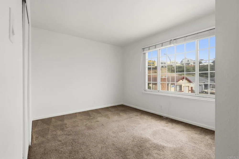 69 Norwood Avenue Daly City, CA 94015