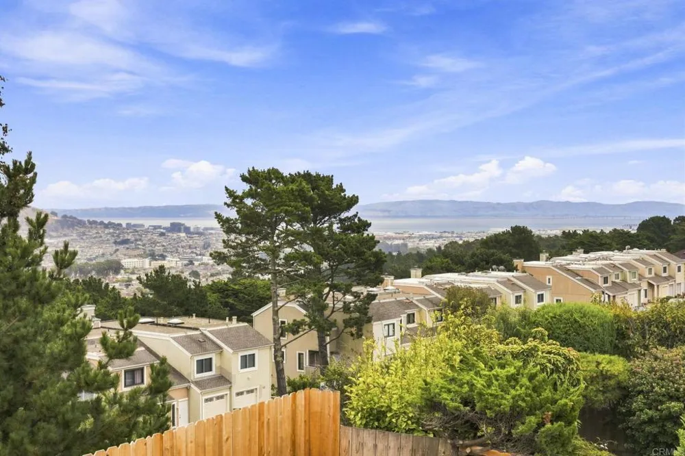 69 Norwood Avenue Daly City, CA 94015
