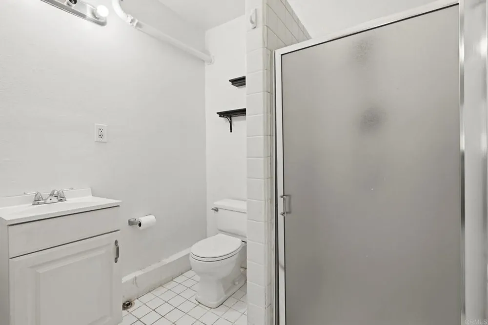 69 Norwood Avenue Daly City, CA 94015