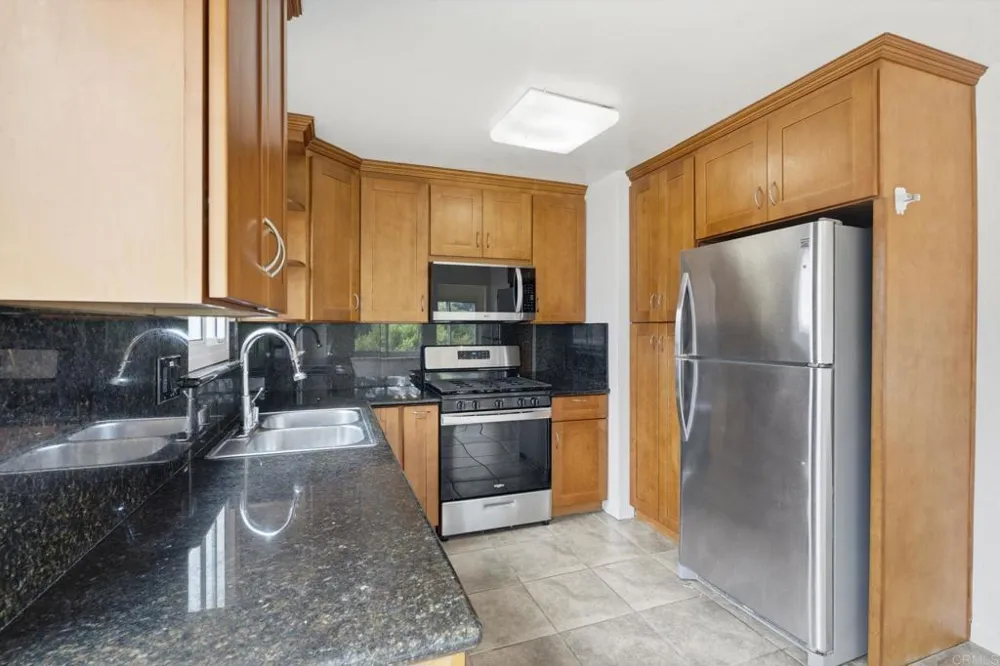 69 Norwood Avenue Daly City, CA 94015