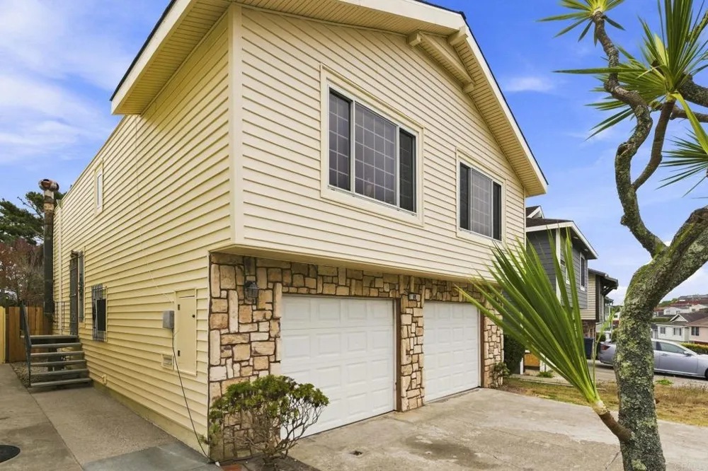 69 Norwood Avenue Daly City, CA 94015