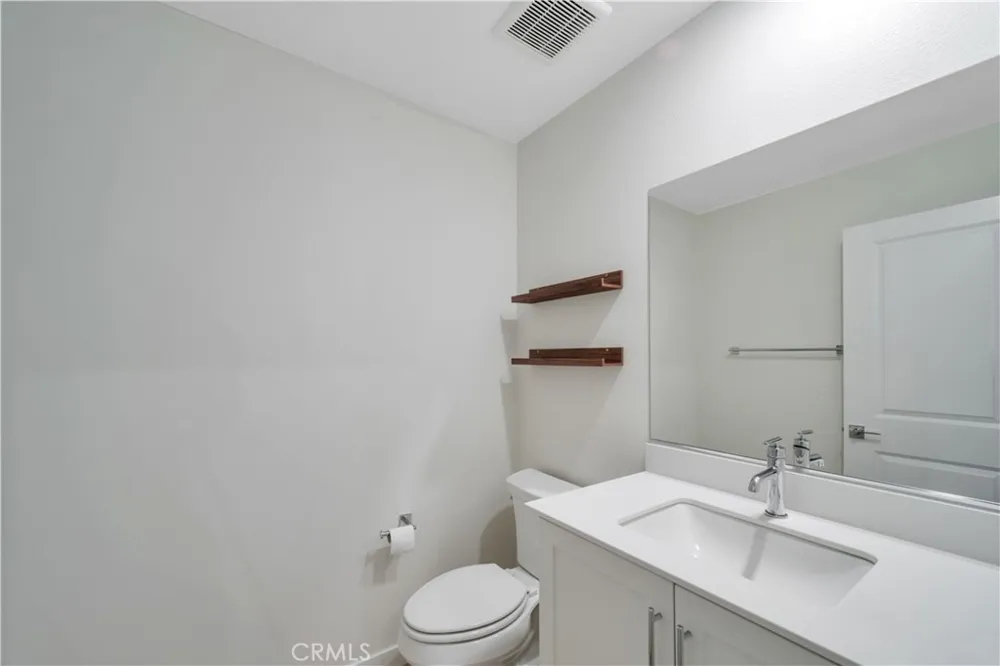 1285 Bonnet Torrance, CA 90502