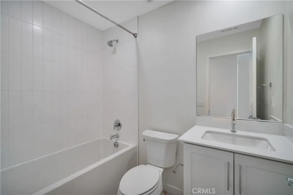 1285 Bonnet Torrance, CA 90502