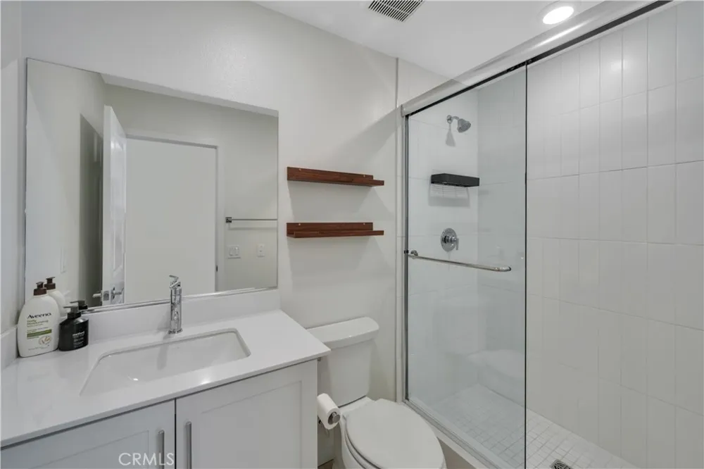 1285 Bonnet Torrance, CA 90502