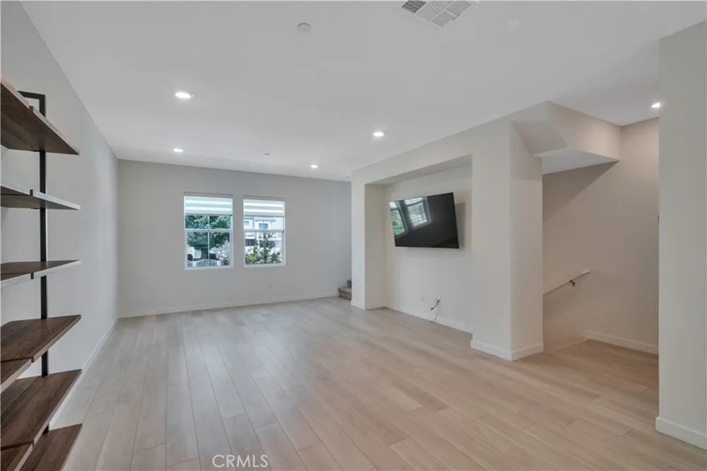1285 Bonnet Torrance, CA 90502