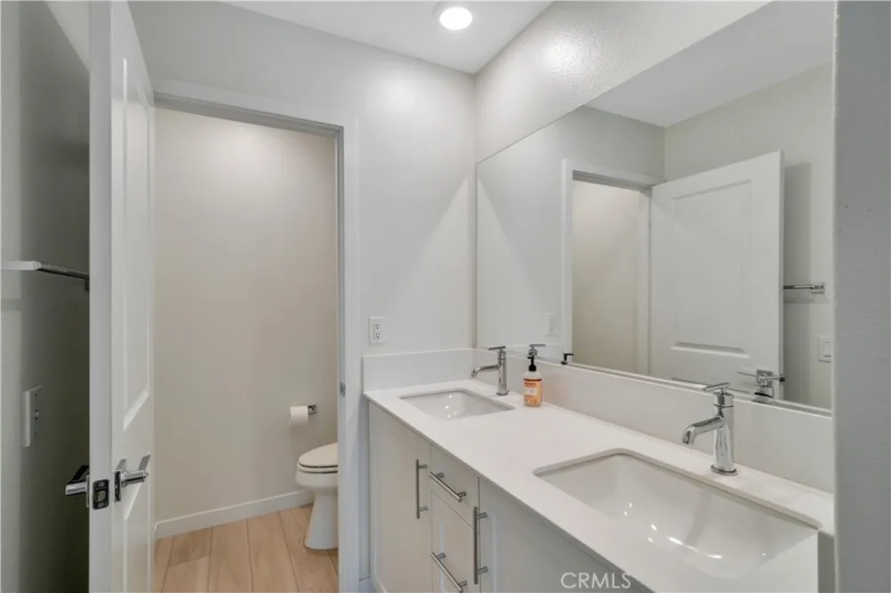1285 Bonnet Torrance, CA 90502