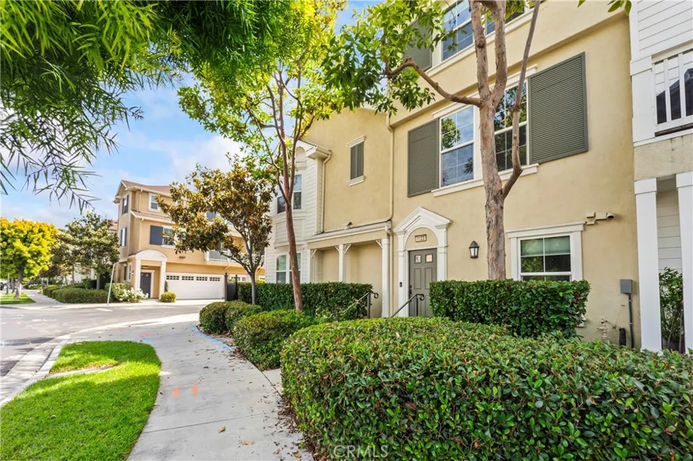 1123 Abelia Irvine, CA 92606