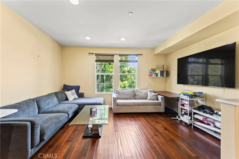 1123 Abelia Irvine, CA 92606