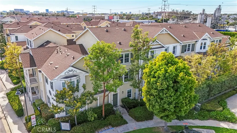 1123 Abelia Irvine, CA 92606