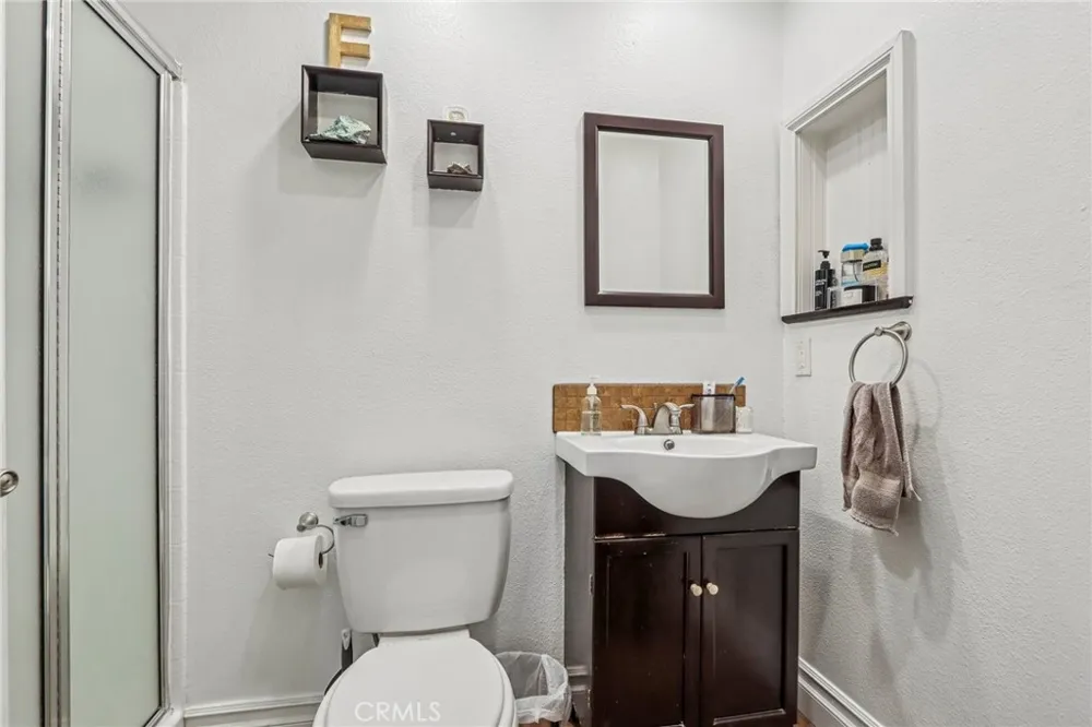 998 La Costa Drive #M204 Corona, CA 92879