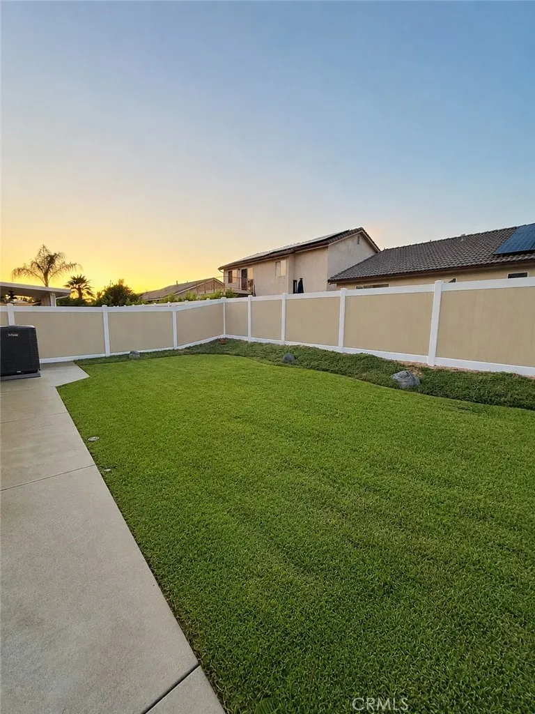 39832 De Vendome Court Murrieta, CA 92563