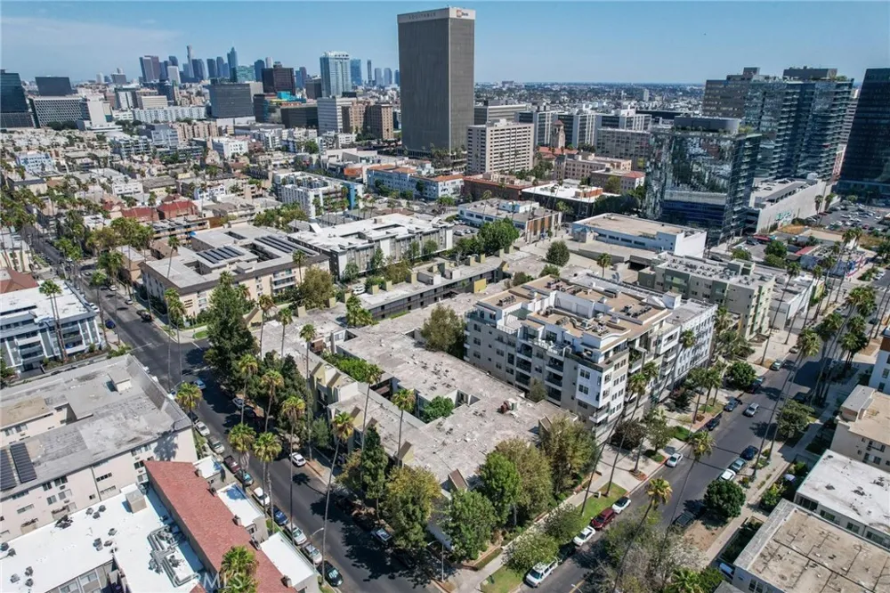 525 S Ardmore Avenue #320 Los Angeles, CA 90020