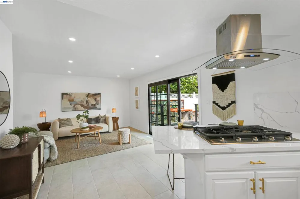 11418 Betlen Dublin, CA 94568