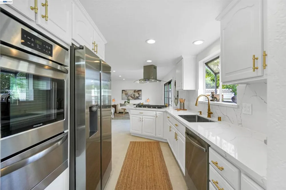 11418 Betlen Dublin, CA 94568
