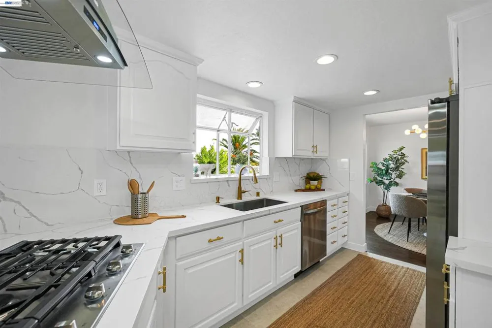 11418 Betlen Dublin, CA 94568